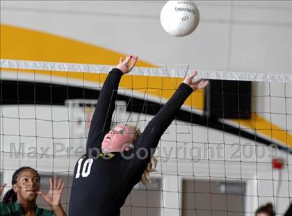 Thumbnail 3 in Thousand Oaks @ Newbury Park photogallery.