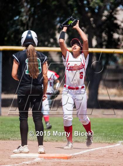 Thumbnail 3 in Woodland Christian vs. Elliot Christian (CIF SJS Championships) photogallery.