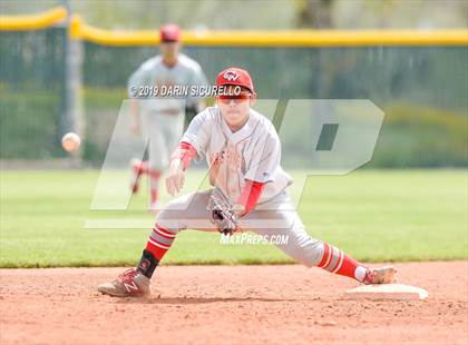 Thumbnail 2 in  Washington [George] vs. La Grande (Pride Classic) photogallery.