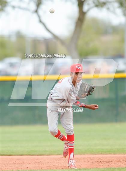 Thumbnail 1 in  Washington [George] vs. La Grande (Pride Classic) photogallery.