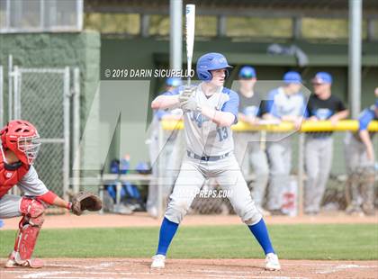 Thumbnail 1 in  Washington [George] vs. La Grande (Pride Classic) photogallery.
