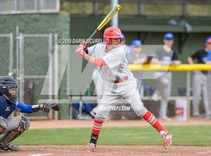 Thumbnail 2 in  Washington [George] vs. La Grande (Pride Classic) photogallery.