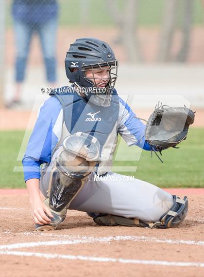Thumbnail 3 in  Washington [George] vs. La Grande (Pride Classic) photogallery.