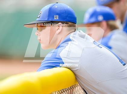 Thumbnail 1 in  Washington [George] vs. La Grande (Pride Classic) photogallery.