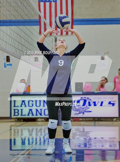 Thumbnail 3 in JV: Dunn @ Laguna Blanca photogallery.