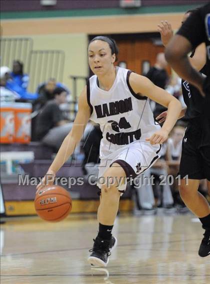 Thumbnail 3 in Windward vs Marion County (Nike Tournament of Champions) photogallery.