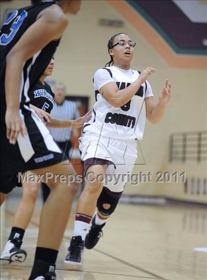 Thumbnail 2 in Windward vs Marion County (Nike Tournament of Champions) photogallery.