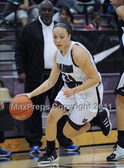 Thumbnail 3 in Windward vs Marion County (Nike Tournament of Champions) photogallery.