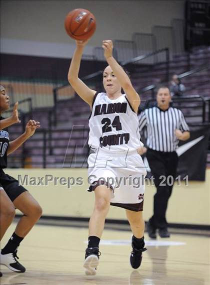 Thumbnail 1 in Windward vs Marion County (Nike Tournament of Champions) photogallery.