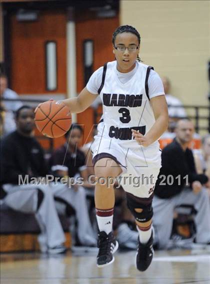 Thumbnail 3 in Windward vs Marion County (Nike Tournament of Champions) photogallery.