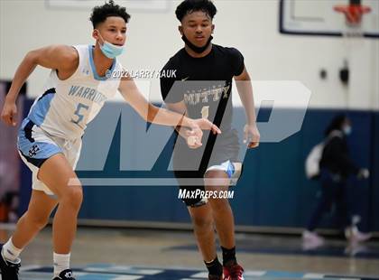 Thumbnail 3 in Archbishop Mitty @ Valley Christian photogallery.