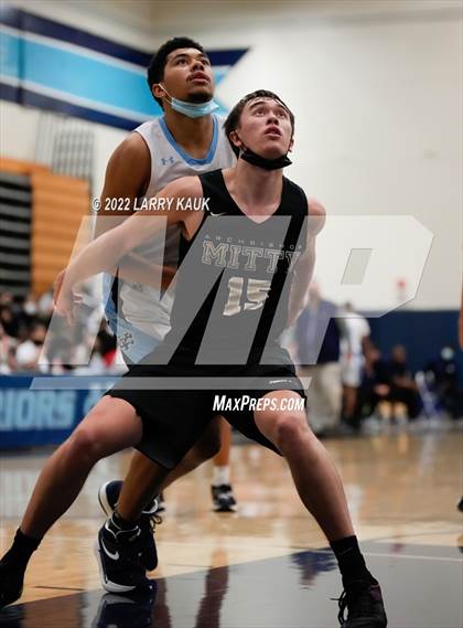 Thumbnail 1 in Archbishop Mitty @ Valley Christian photogallery.