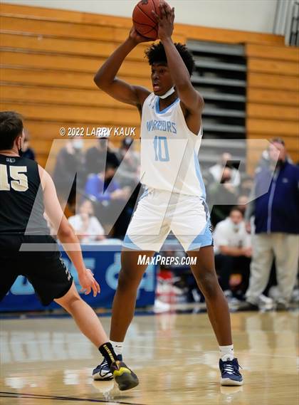 Thumbnail 2 in Archbishop Mitty @ Valley Christian photogallery.