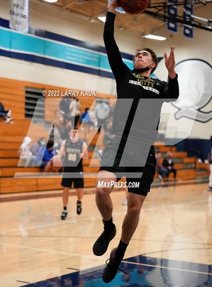 Thumbnail 3 in Archbishop Mitty @ Valley Christian photogallery.