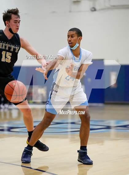 Thumbnail 2 in Archbishop Mitty @ Valley Christian photogallery.