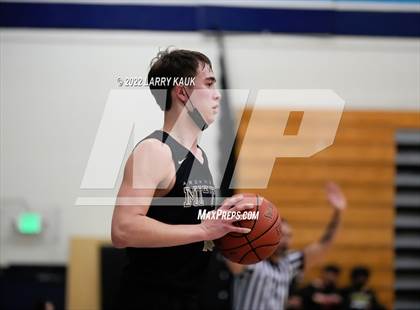 Thumbnail 2 in Archbishop Mitty @ Valley Christian photogallery.