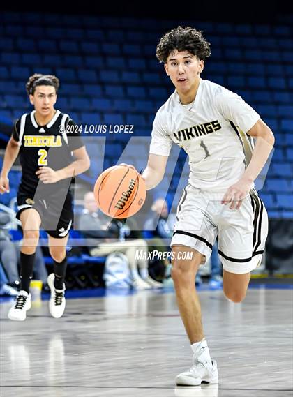 Thumbnail 1 in Northview vs. Temecula Valley (CIF SS DIV 4A Championship) photogallery.