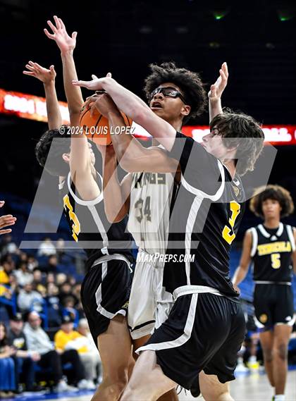 Thumbnail 3 in Northview vs. Temecula Valley (CIF SS DIV 4A Championship) photogallery.