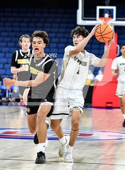 Thumbnail 2 in Northview vs. Temecula Valley (CIF SS DIV 4A Championship) photogallery.