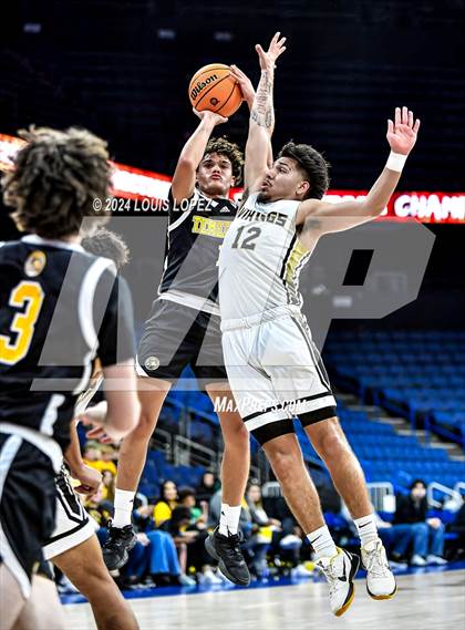 Thumbnail 2 in Northview vs. Temecula Valley (CIF SS DIV 4A Championship) photogallery.