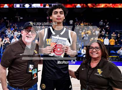Thumbnail 2 in Northview vs. Temecula Valley (CIF SS DIV 4A Championship) photogallery.