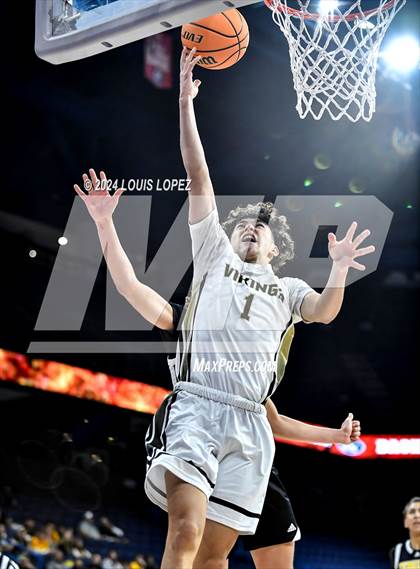 Thumbnail 1 in Northview vs. Temecula Valley (CIF SS DIV 4A Championship) photogallery.