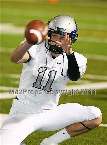 Thumbnail 2 in Guyer @ Marcus ( 5A Division 2 Region 1 Bi-District Playoffs ) photogallery.