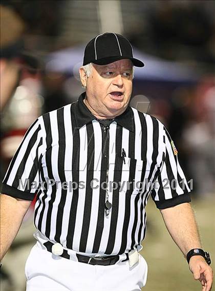 Thumbnail 2 in Guyer @ Marcus ( 5A Division 2 Region 1 Bi-District Playoffs ) photogallery.