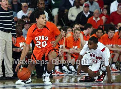 Thumbnail 3 in West Oso vs. Burkburnett (UIL3A Final) photogallery.