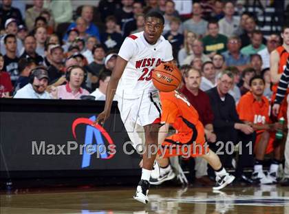 Thumbnail 2 in West Oso vs. Burkburnett (UIL3A Final) photogallery.
