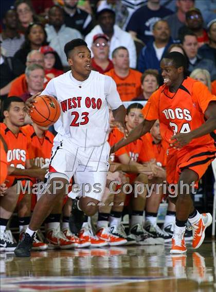 Thumbnail 1 in West Oso vs. Burkburnett (UIL3A Final) photogallery.