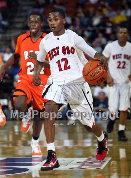 Thumbnail 2 in West Oso vs. Burkburnett (UIL3A Final) photogallery.
