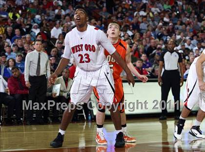 Thumbnail 2 in West Oso vs. Burkburnett (UIL3A Final) photogallery.
