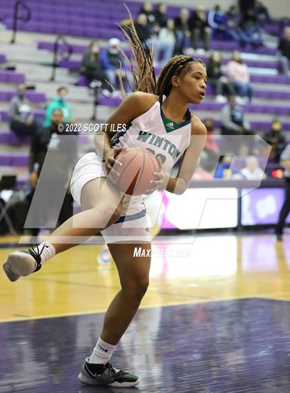 Thumbnail 1 in Winton Woods vs Westerville South (OGBR Classic in the City) photogallery.