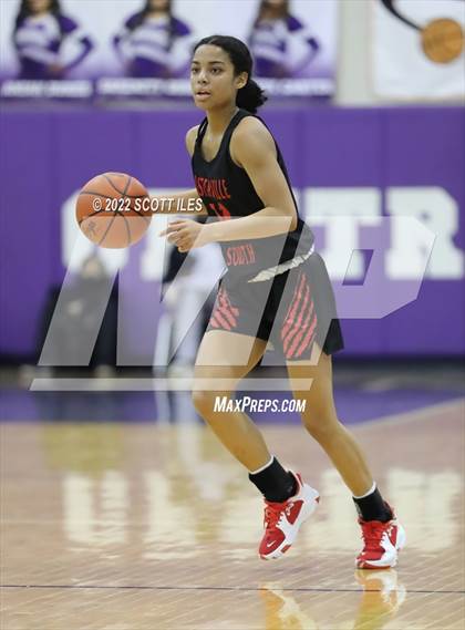 Thumbnail 3 in Winton Woods vs Westerville South (OGBR Classic in the City) photogallery.