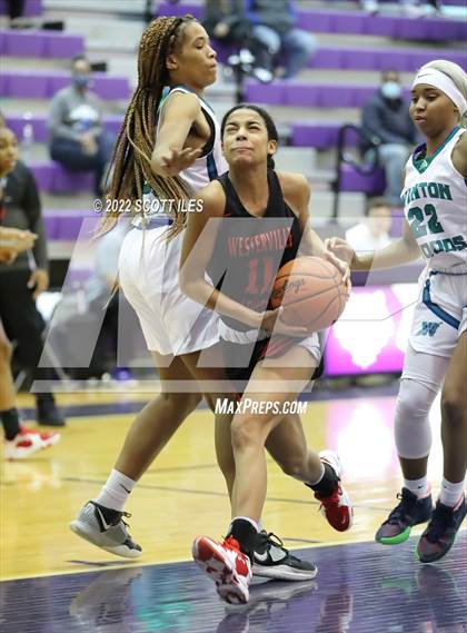 Thumbnail 3 in Winton Woods vs Westerville South (OGBR Classic in the City) photogallery.
