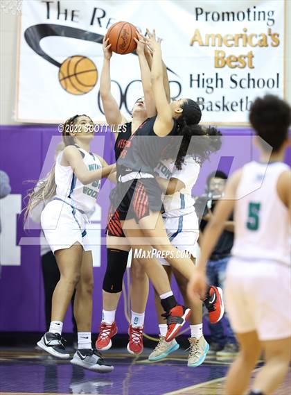 Thumbnail 2 in Winton Woods vs Westerville South (OGBR Classic in the City) photogallery.