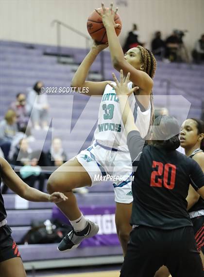 Thumbnail 1 in Winton Woods vs Westerville South (OGBR Classic in the City) photogallery.