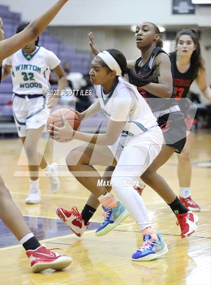 Thumbnail 3 in Winton Woods vs Westerville South (OGBR Classic in the City) photogallery.