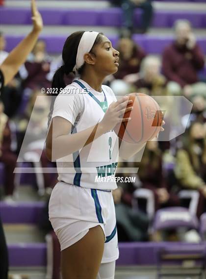 Thumbnail 3 in Winton Woods vs Westerville South (OGBR Classic in the City) photogallery.