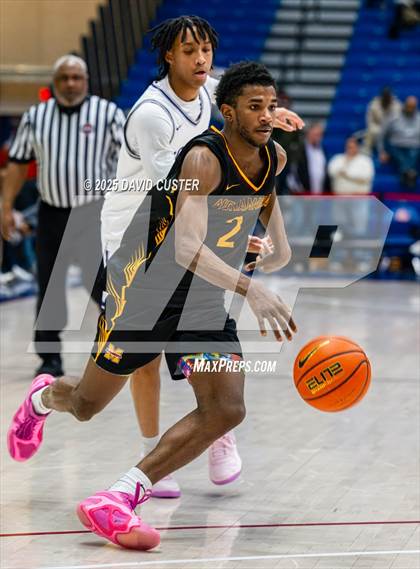 Thumbnail 3 in Bishop McNamara @ Gonzaga (WCAC Semi-Final) photogallery.