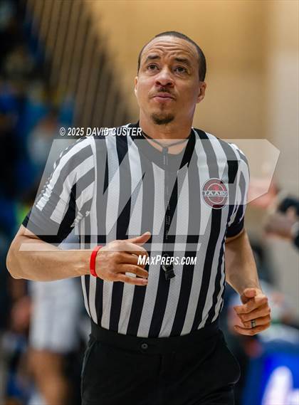 Thumbnail 1 in Bishop McNamara @ Gonzaga (WCAC Semi-Final) photogallery.