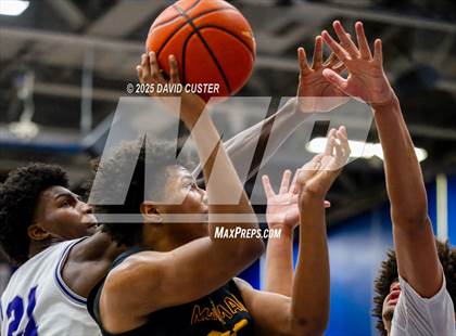Thumbnail 3 in Bishop McNamara @ Gonzaga (WCAC Semi-Final) photogallery.