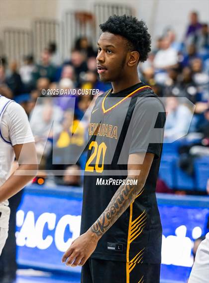 Thumbnail 2 in Bishop McNamara @ Gonzaga (WCAC Semi-Final) photogallery.