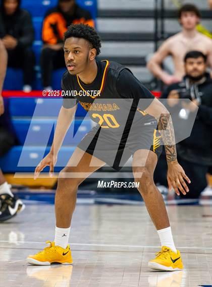 Thumbnail 3 in Bishop McNamara @ Gonzaga (WCAC Semi-Final) photogallery.