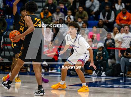 Thumbnail 2 in Bishop McNamara @ Gonzaga (WCAC Semi-Final) photogallery.