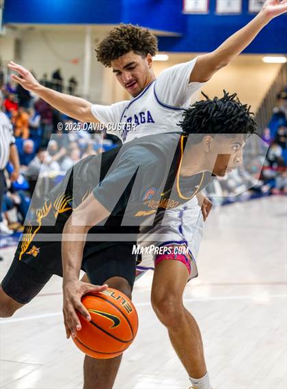 Thumbnail 2 in Bishop McNamara @ Gonzaga (WCAC Semi-Final) photogallery.