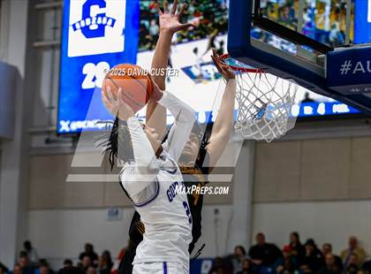 Thumbnail 3 in Bishop McNamara @ Gonzaga (WCAC Semi-Final) photogallery.
