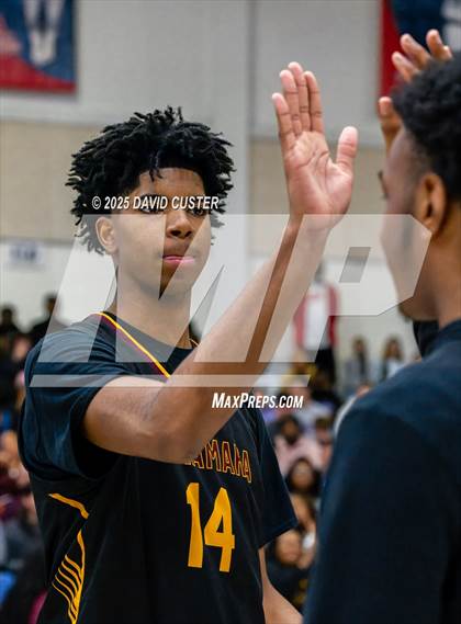 Thumbnail 3 in Bishop McNamara @ Gonzaga (WCAC Semi-Final) photogallery.