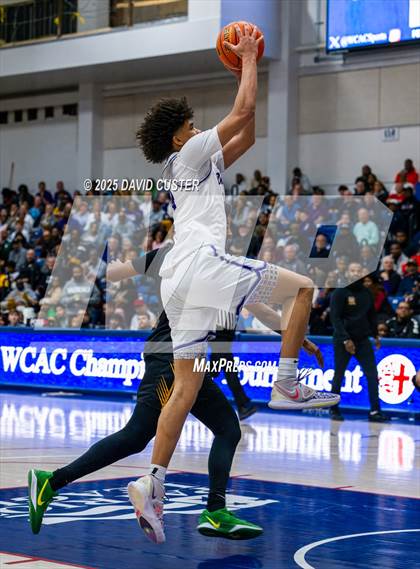 Thumbnail 3 in Bishop McNamara @ Gonzaga (WCAC Semi-Final) photogallery.